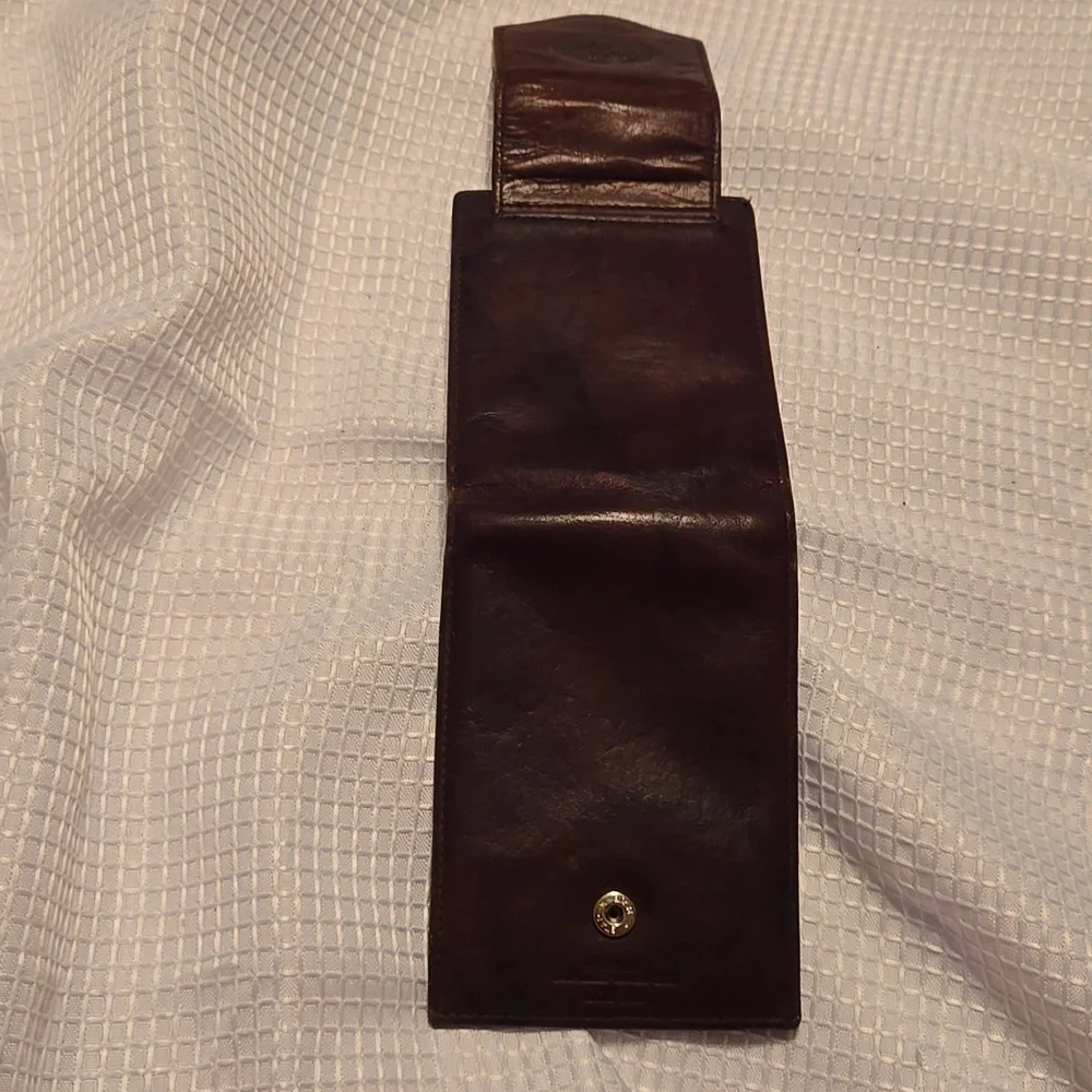 Buxton top grain